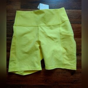 Fabletics On the Go High waist 6"short